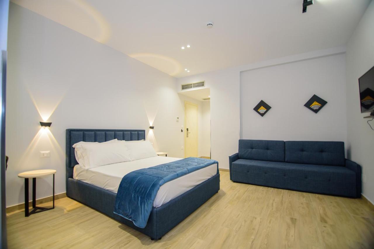 Palm Side Hotel Vlorë Extérieur photo
