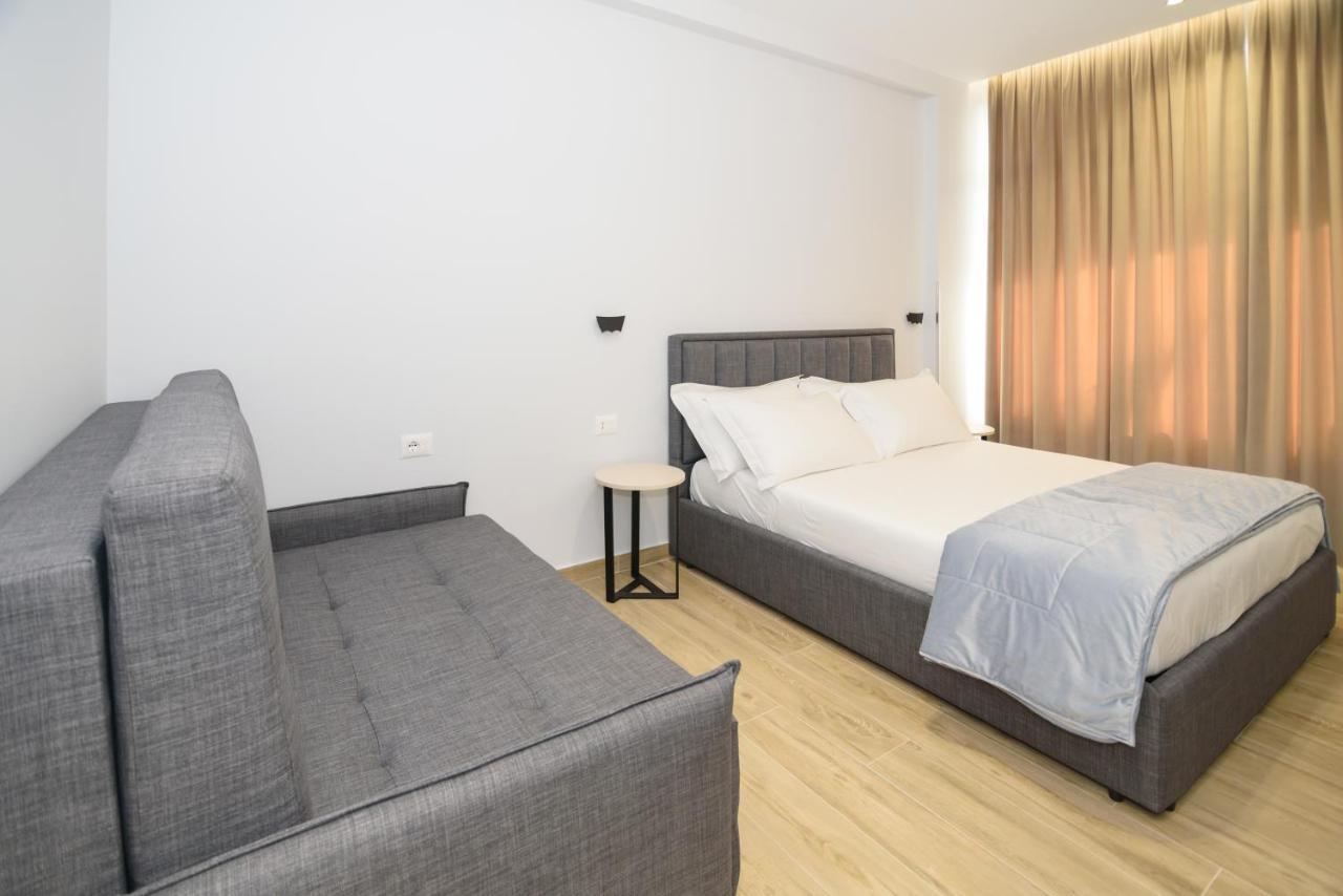 Palm Side Hotel Vlorë Extérieur photo