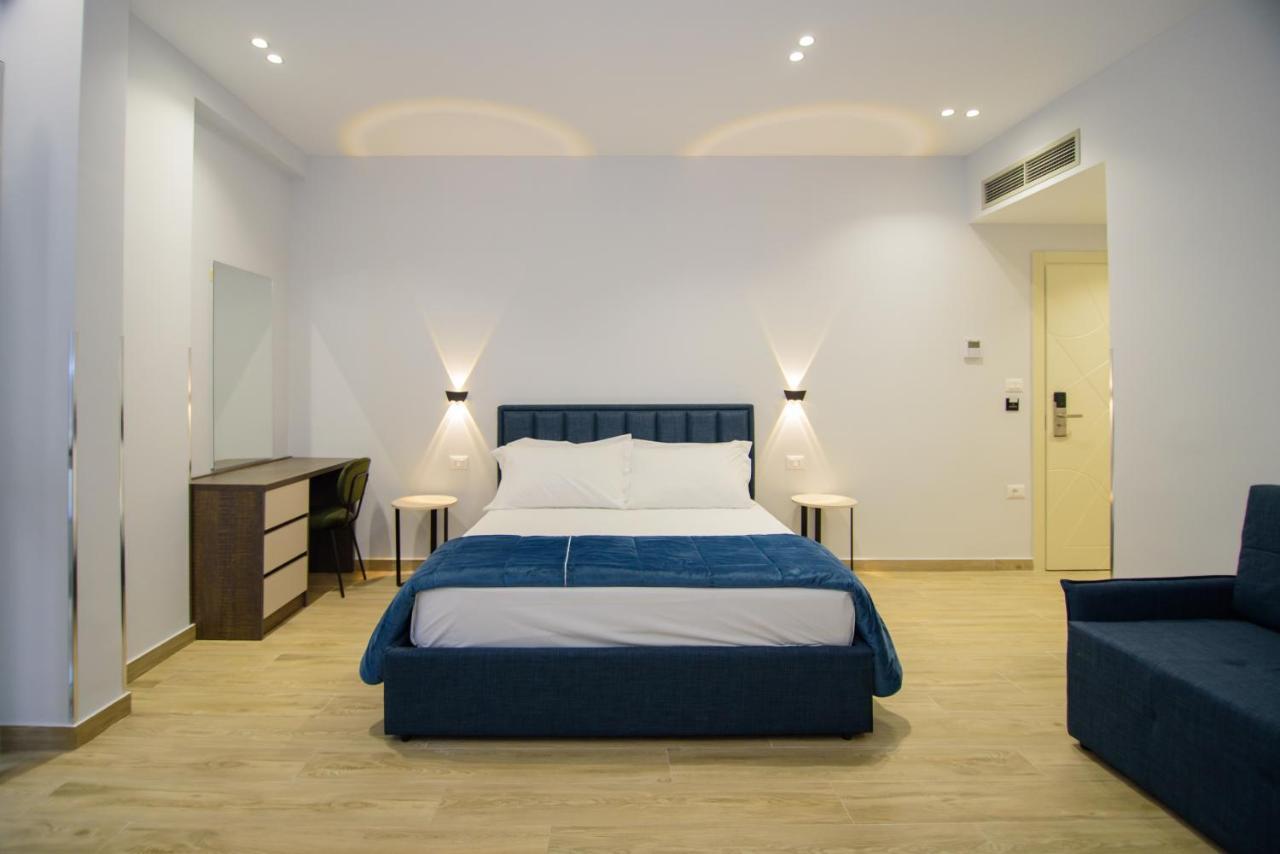 Palm Side Hotel Vlorë Extérieur photo