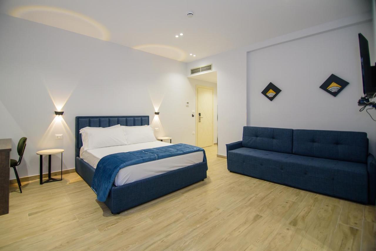 Palm Side Hotel Vlorë Extérieur photo