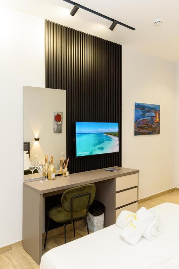 Palm Side Hotel Vlorë Extérieur photo