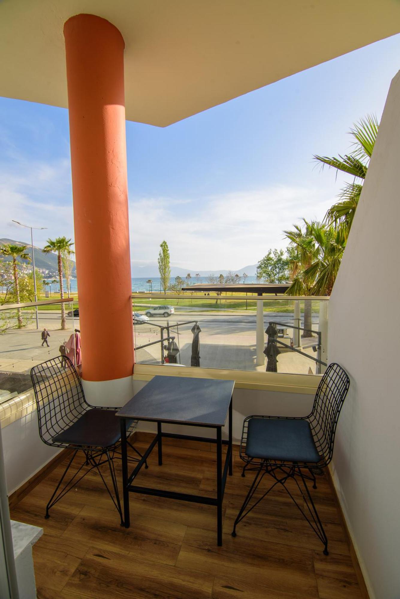 Palm Side Hotel Vlorë Chambre photo